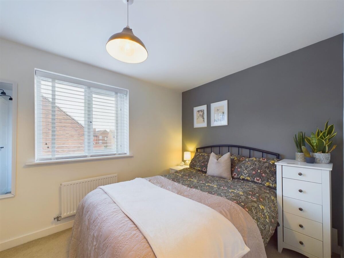 Crawley Way, Chellaston, DE73 6XB