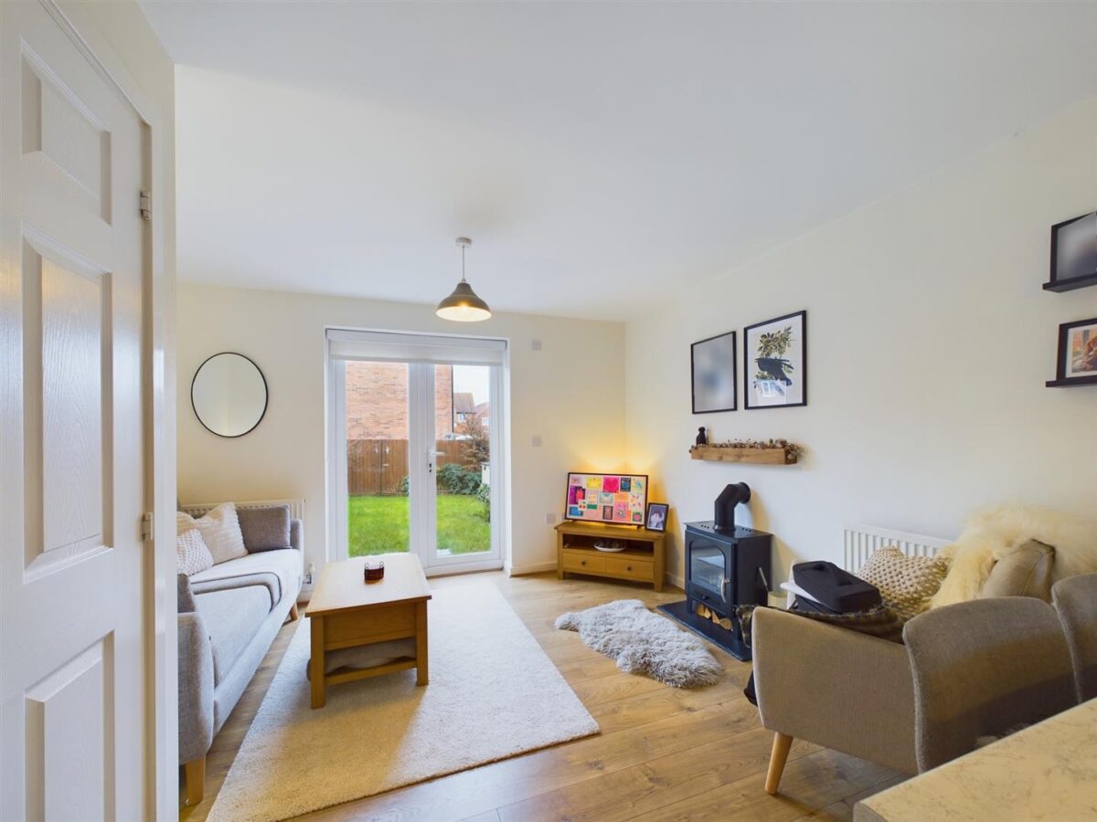 Crawley Way, Chellaston, DE73 6XB
