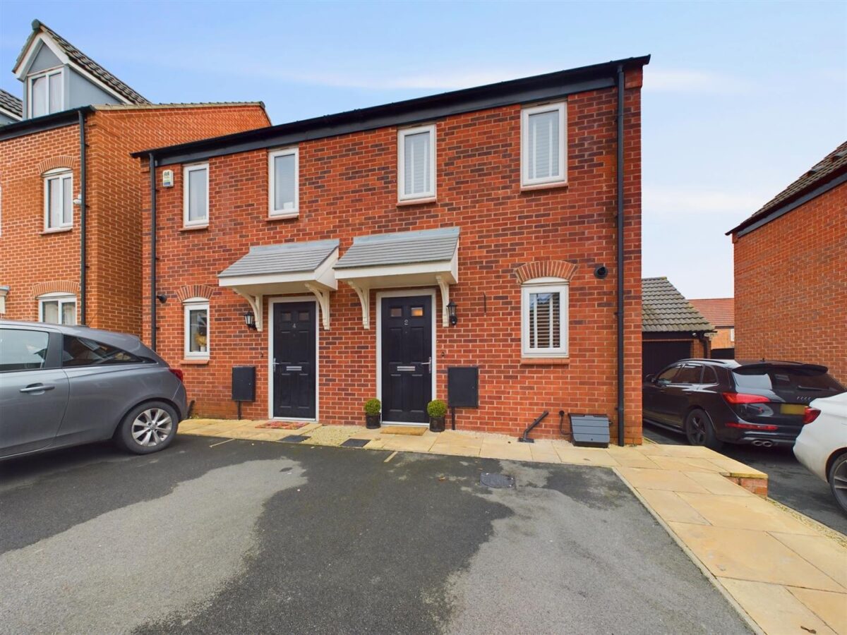 Crawley Way, Chellaston, DE73 6XB