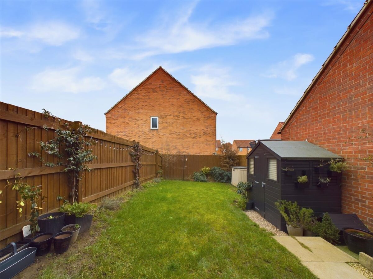 Crawley Way, Chellaston, DE73 6XB