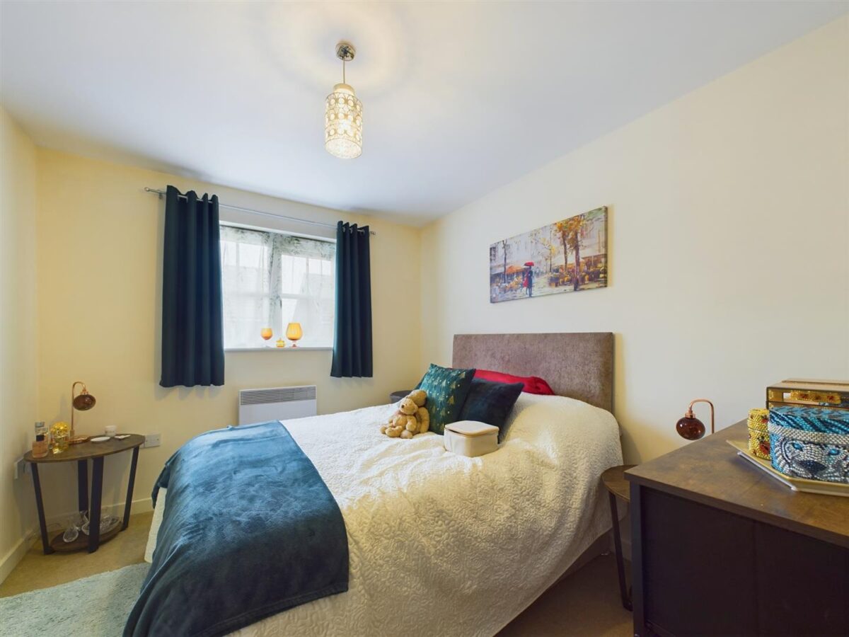 Hendeley Court, Burton-On-Trent, DE14 2BH