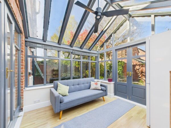 The Mews, Potter Street, Melbourne, DE73 8LQ