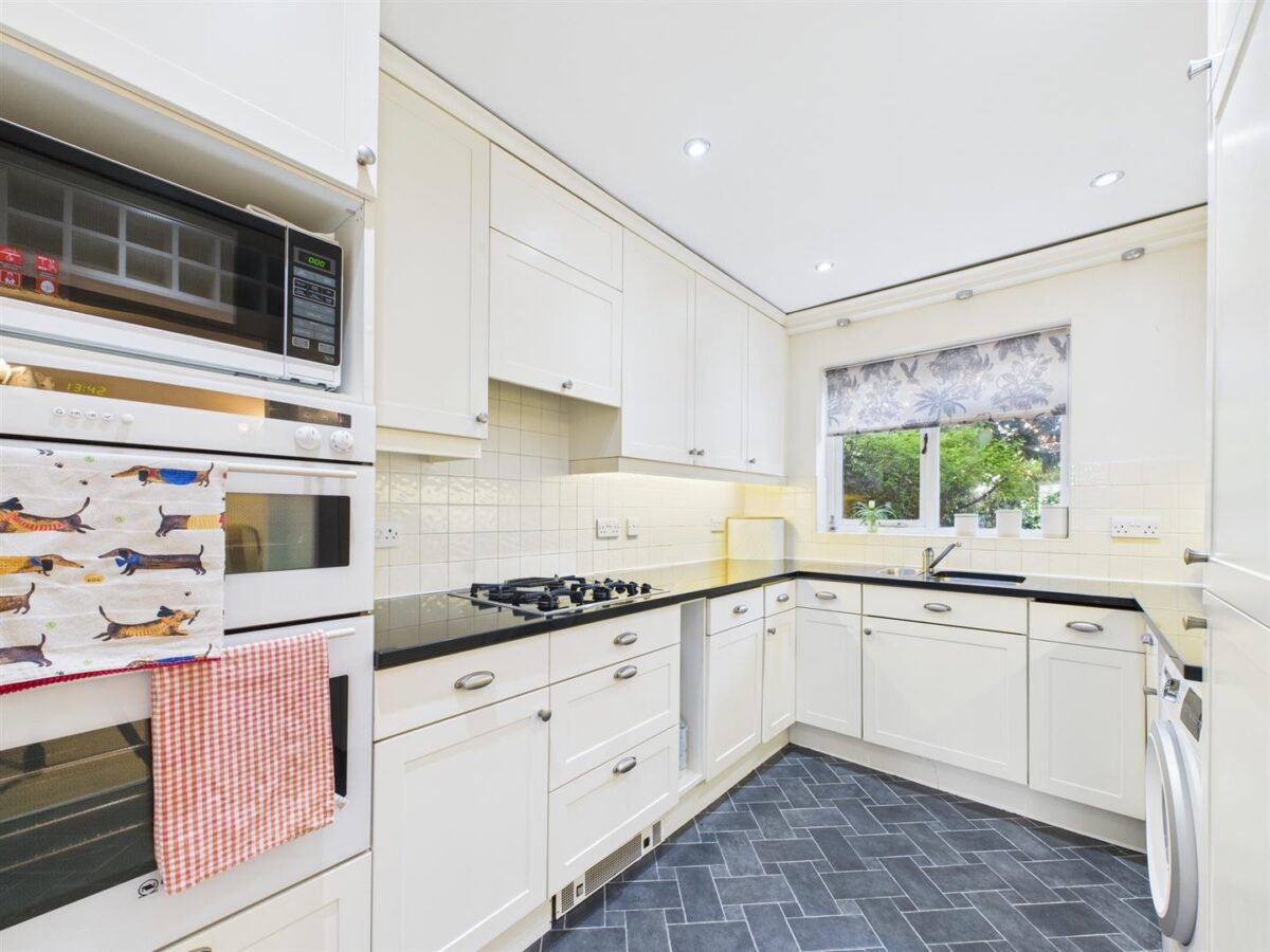 The Mews, Potter Street, Melbourne, DE73 8LQ