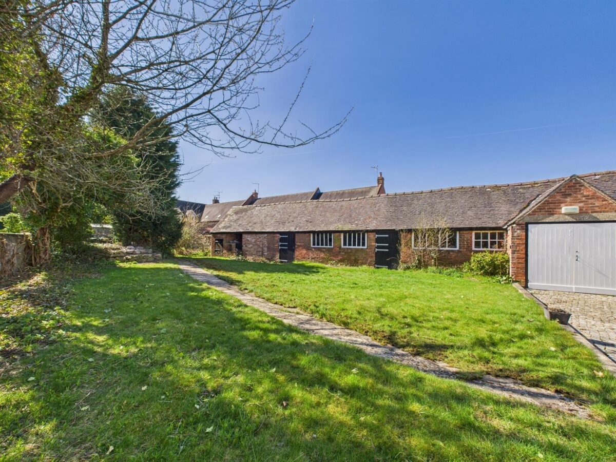 Four Gables, Main Street, Kings Newton, DE73 8BX