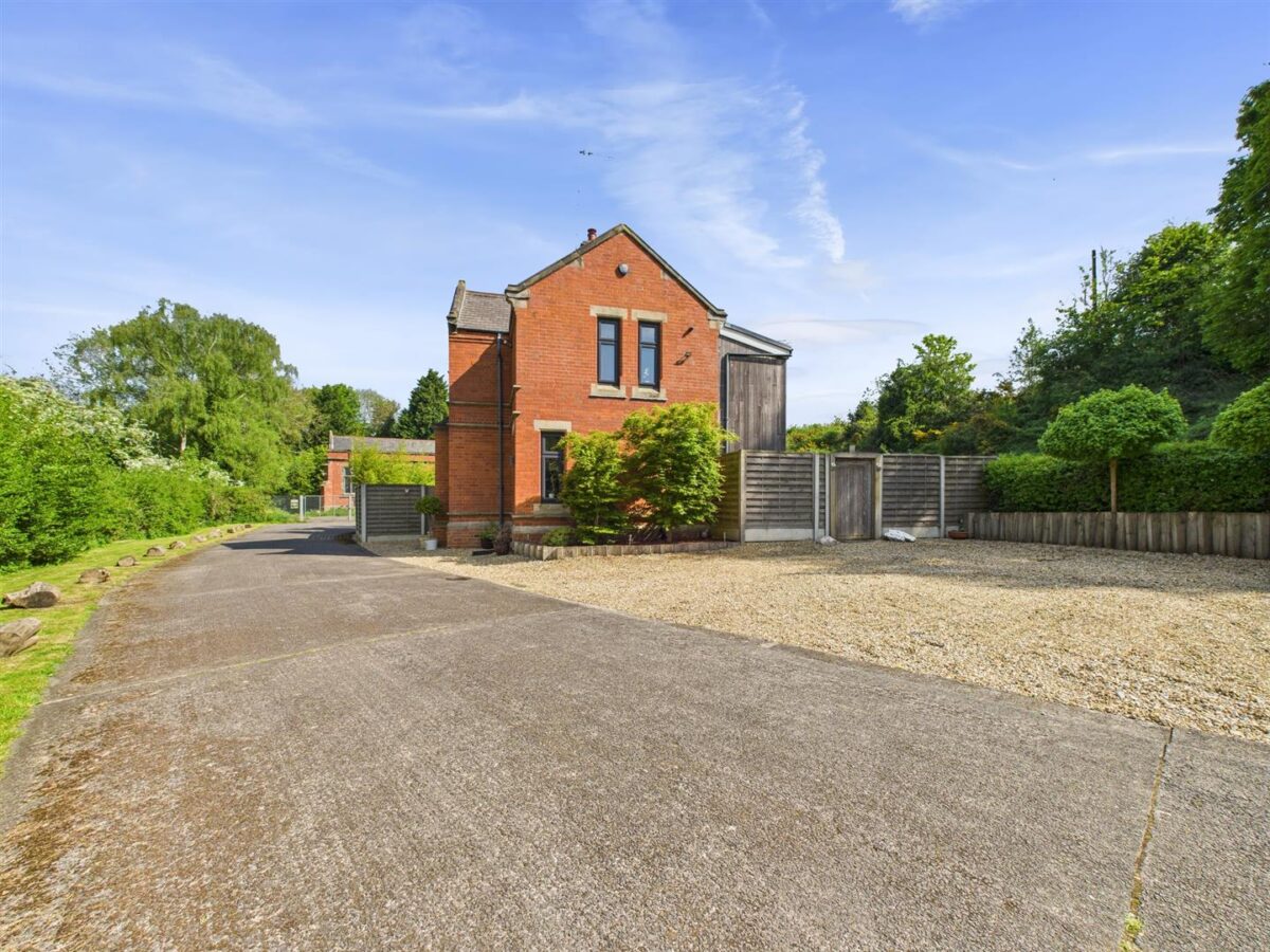 Waterworks House, Derby Road, Stanton-By-Bridge, DE73 7HS