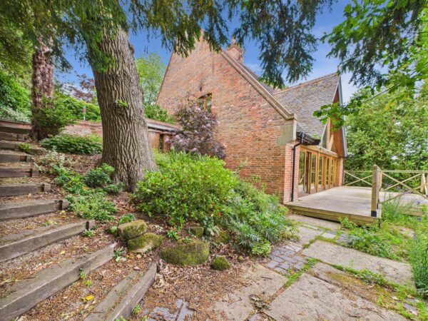 Pennside, Penn Lane, Melbourne, DE73 8EP
