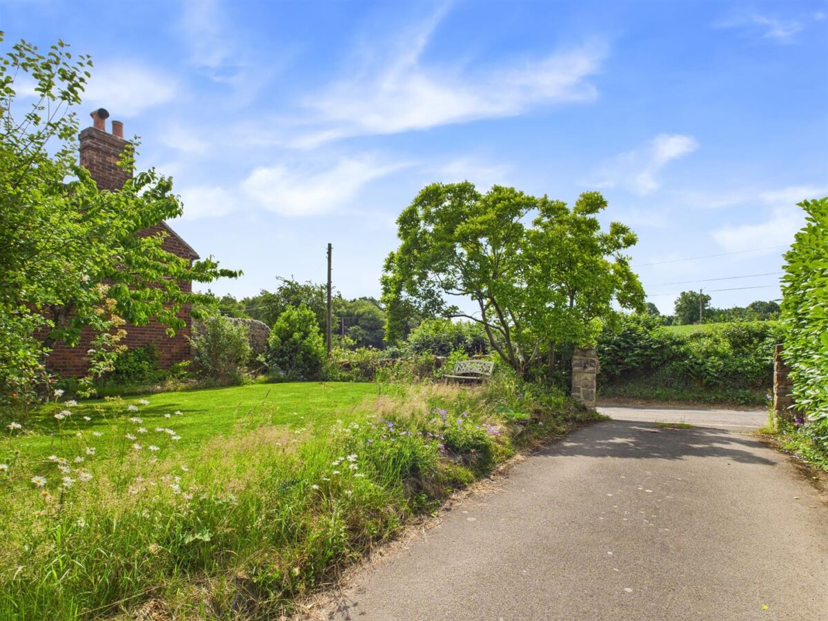 White Lodge, Ingleby Road, Stanton By Bridge, DE73 7HU