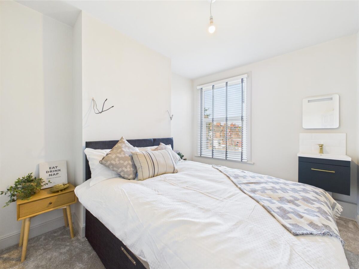 South Street, Melbourne, DE73 8GB