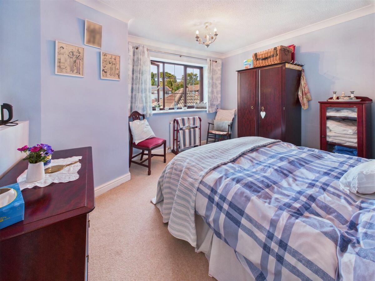 Oaklands Way, Melbourne, DE73 8LR