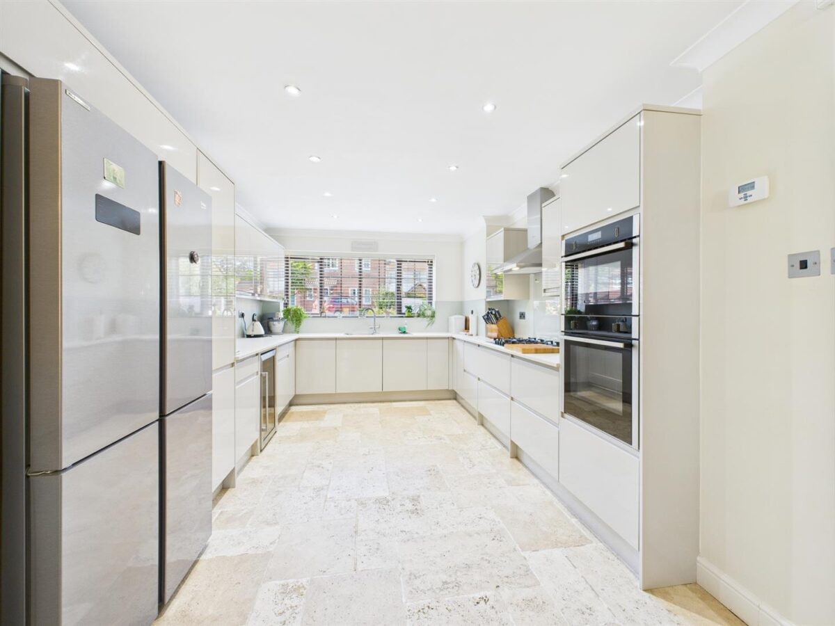 Oaklands Way, Melbourne, DE73 8LR