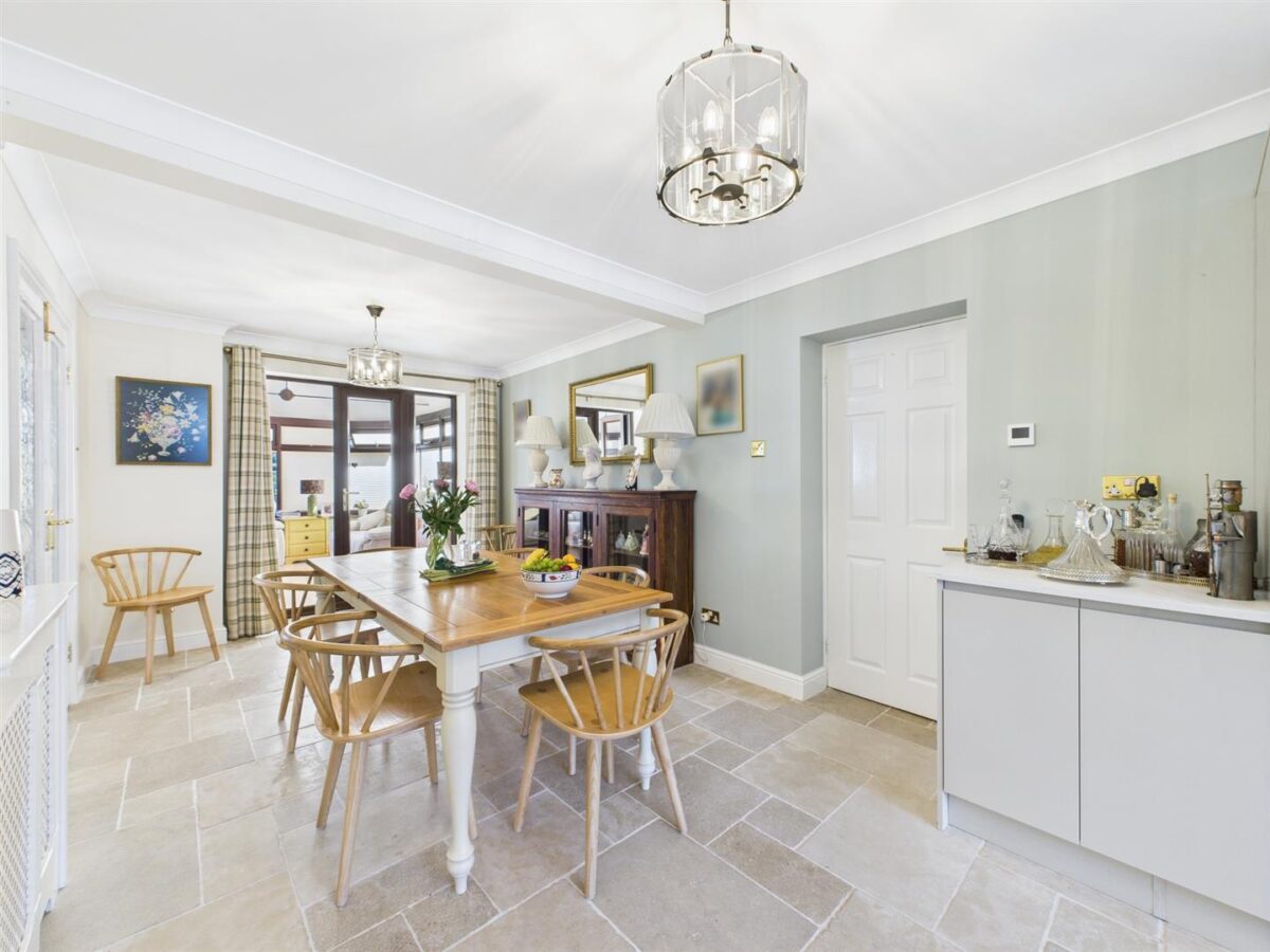 Oaklands Way, Melbourne, DE73 8LR