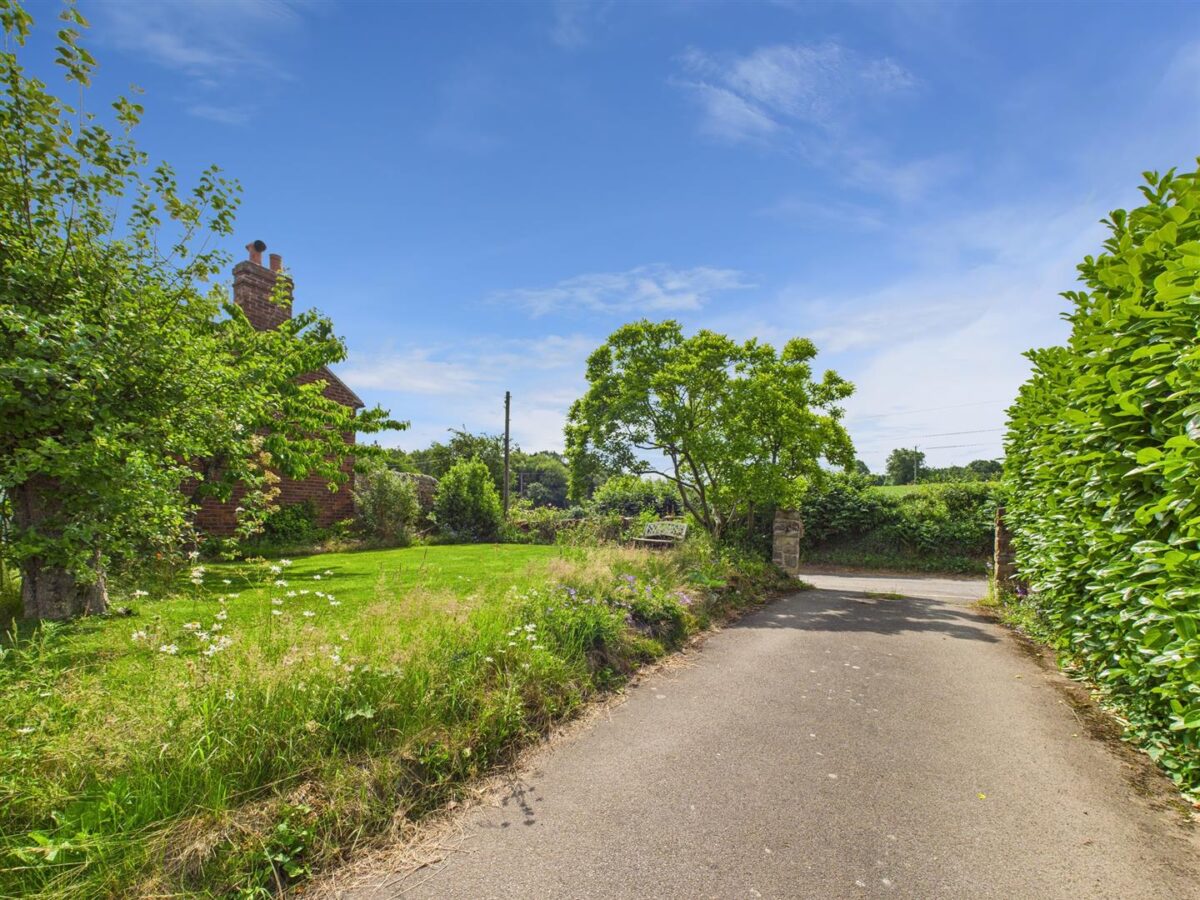 White Lodge, Ingleby Road, Stanton By Bridge, DE73 7HU