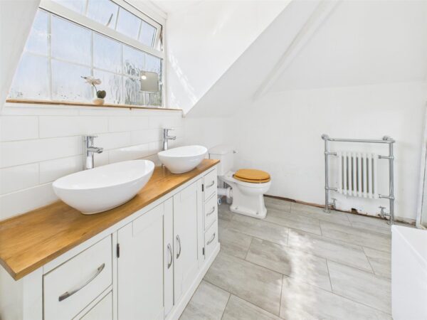 White Lodge, Ingleby Road, Stanton By Bridge, DE73 7HU