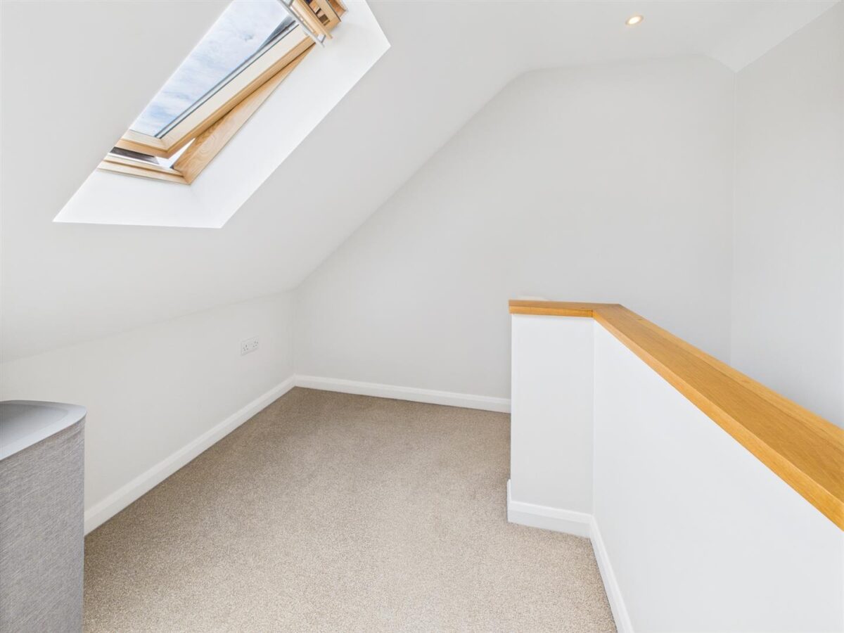 Emmerson Court, Long Street, Belton, LE12 9TP