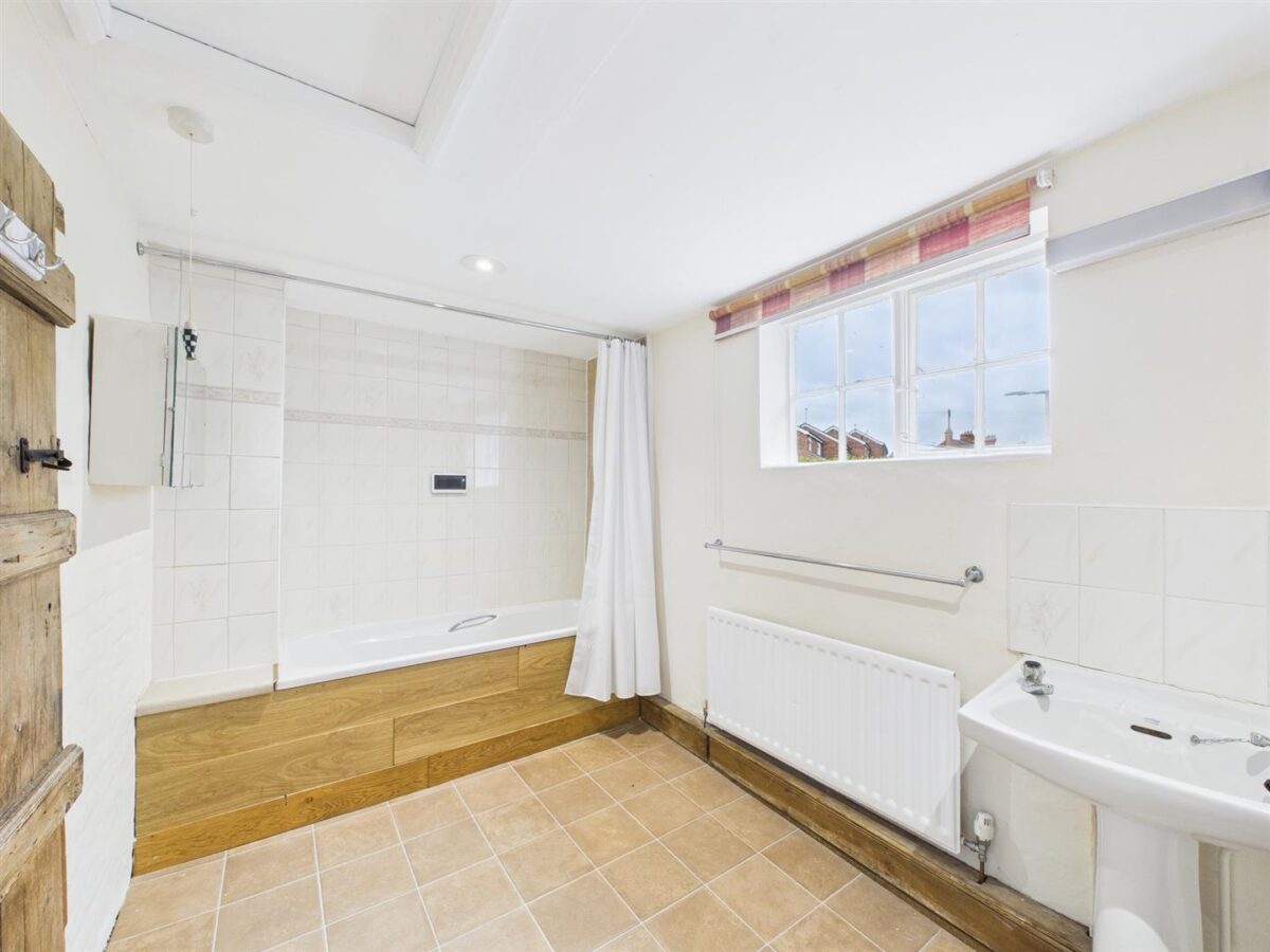 Rose's Cottage, Blanch Croft, Melbourne, DE73 8GG