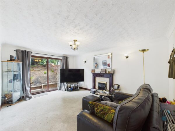 Blanch Croft, Melbourne, DE73 8GG