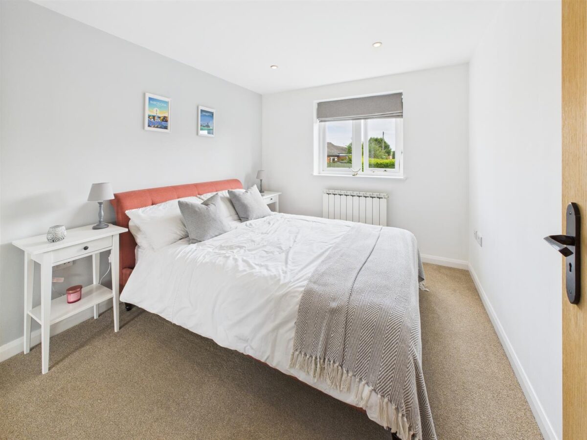 Emmerson Court, Long Street, Belton, LE12 9TP