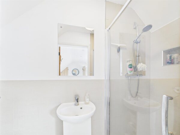 Emmerson Court, Long Street, Belton, LE12 9TP