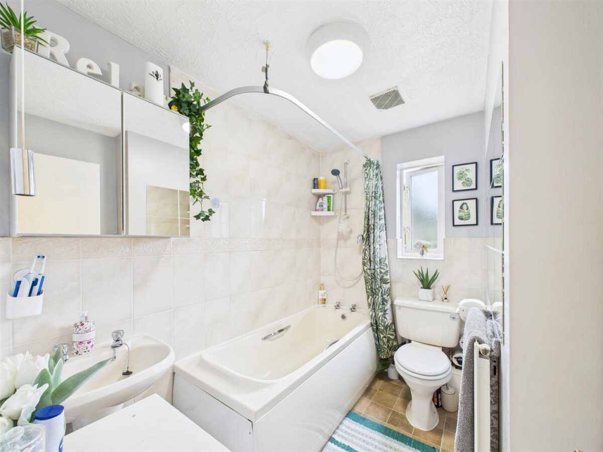 Jubilee Close, Melbourne, DE73 8GR