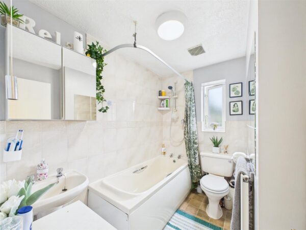 Jubilee Close, Melbourne, DE73 8GR