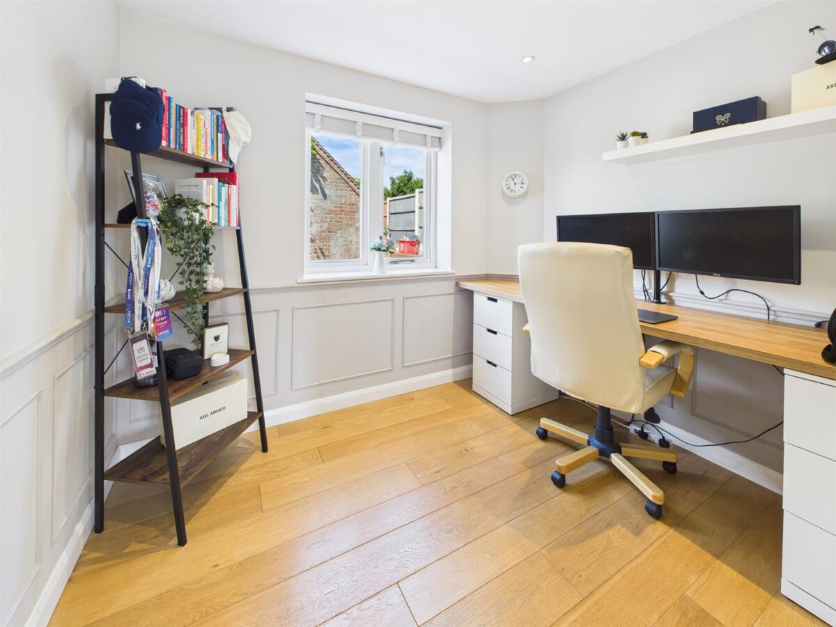 Emmerson Court, Long Street, Belton, LE12 9TP