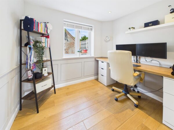 Emmerson Court, Long Street, Belton, LE12 9TP