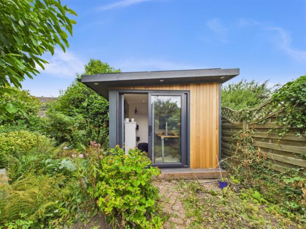 Inglenook Cottage, Main Street, Weston-On-Trent, DE72 2BL