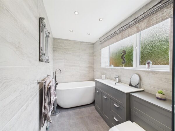 George Street, Melbourne, DE73 8JL
