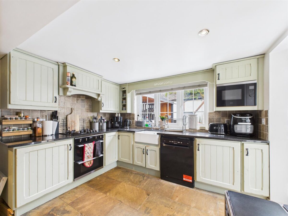 Inglenook Cottage, Main Street, Weston-On-Trent, DE72 2BL