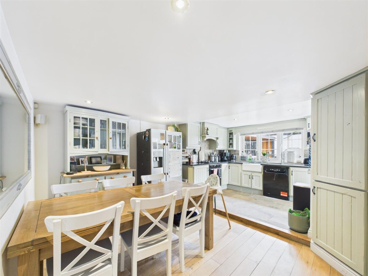 Inglenook Cottage, Main Street, Weston-On-Trent, DE72 2BL