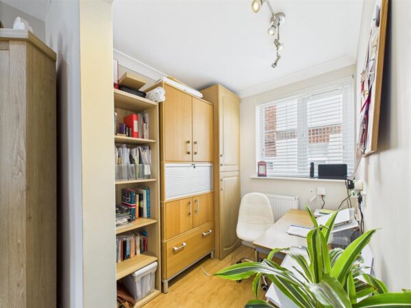 Windsor Avenue, Melbourne, DE73 8FN