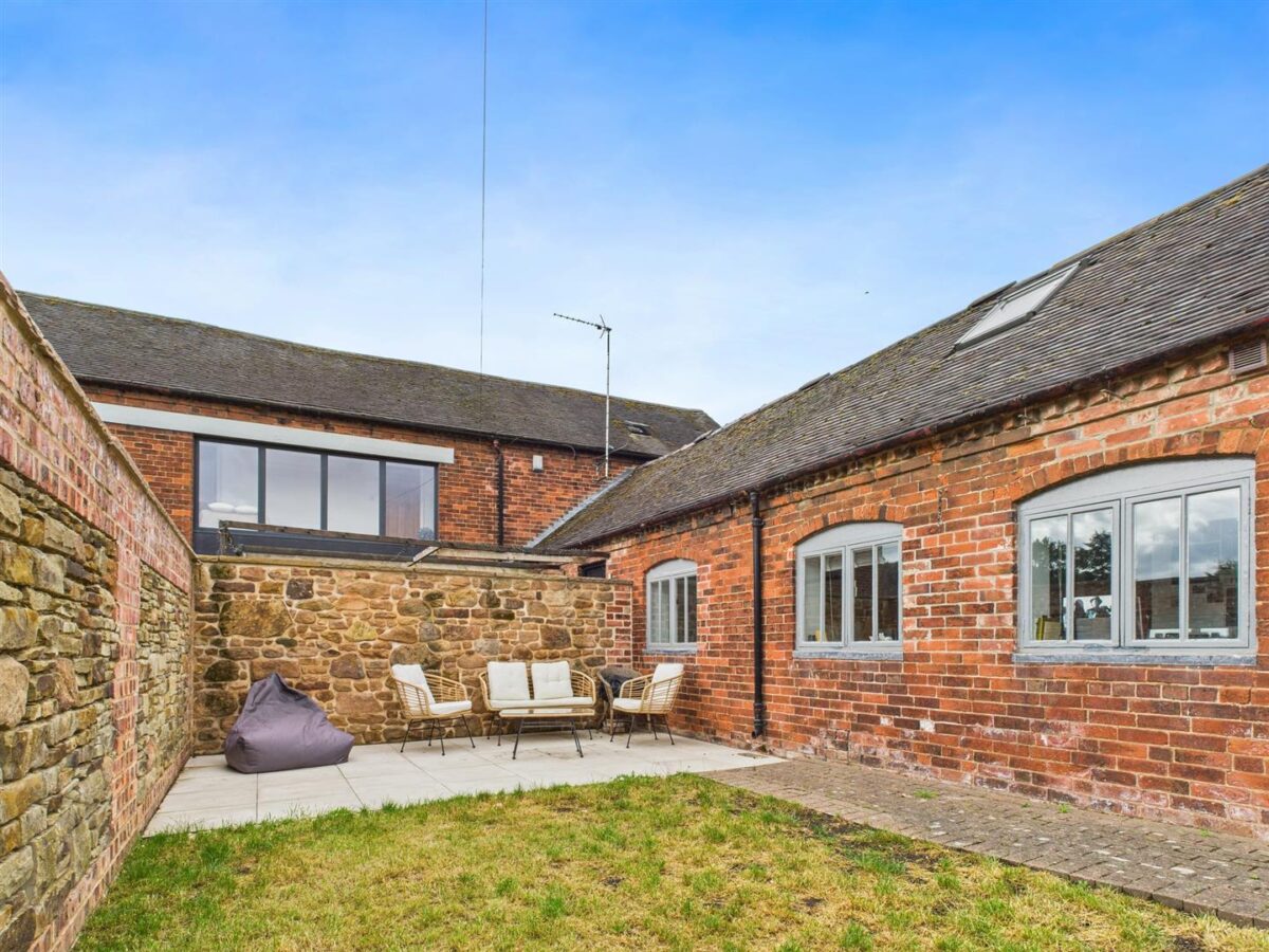 Lower Barn, Ingleby Road, Stanton-By-Bridge, DE73 7HT