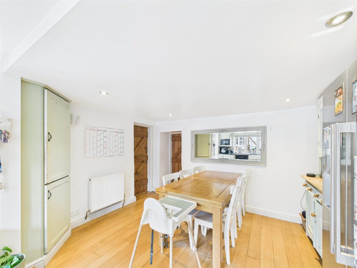 Inglenook Cottage, Main Street, Weston-On-Trent, DE72 2BL