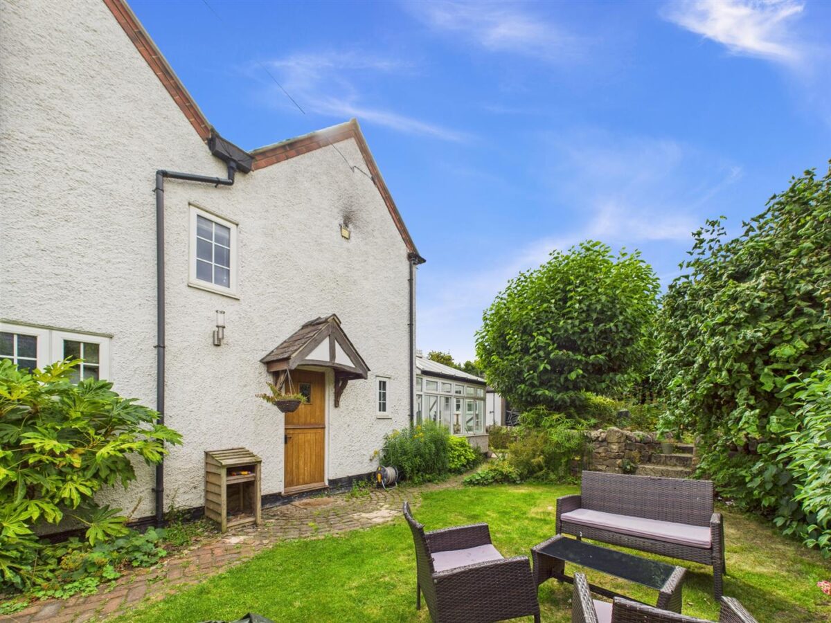Inglenook Cottage, Main Street, Weston-On-Trent, DE72 2BL