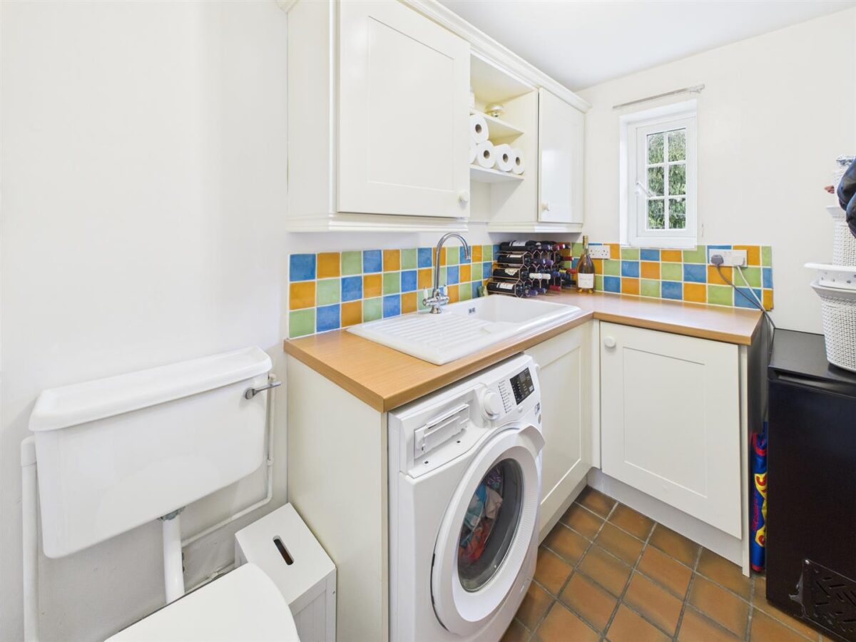 Inglenook Cottage, Main Street, Weston-On-Trent, DE72 2BL