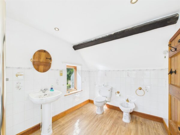 Elms Farm Cottage, Trent Lane, Kings Newton, DE73 8BT
