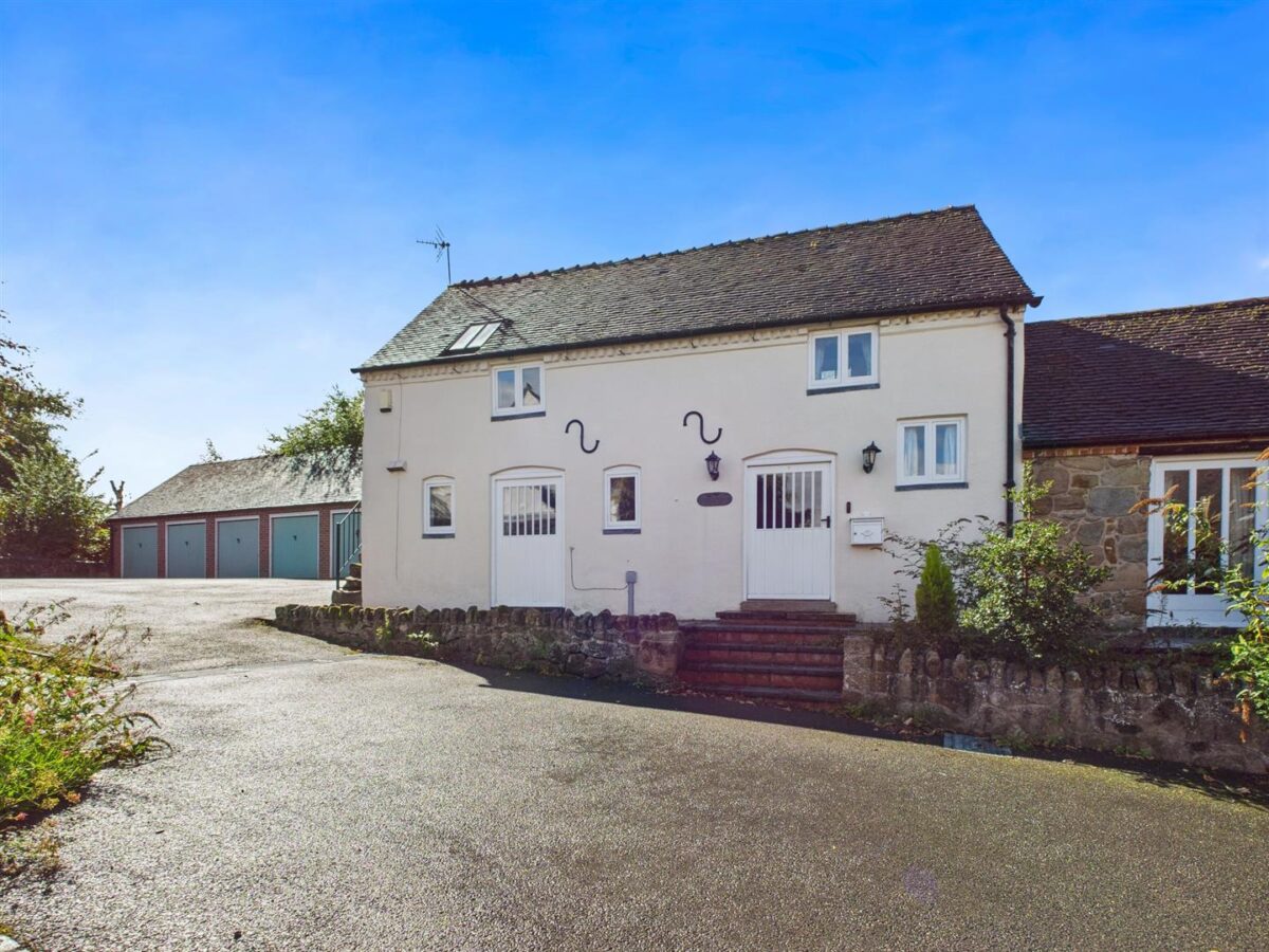 Elms Farm Cottage, Trent Lane, Kings Newton, DE73 8BT