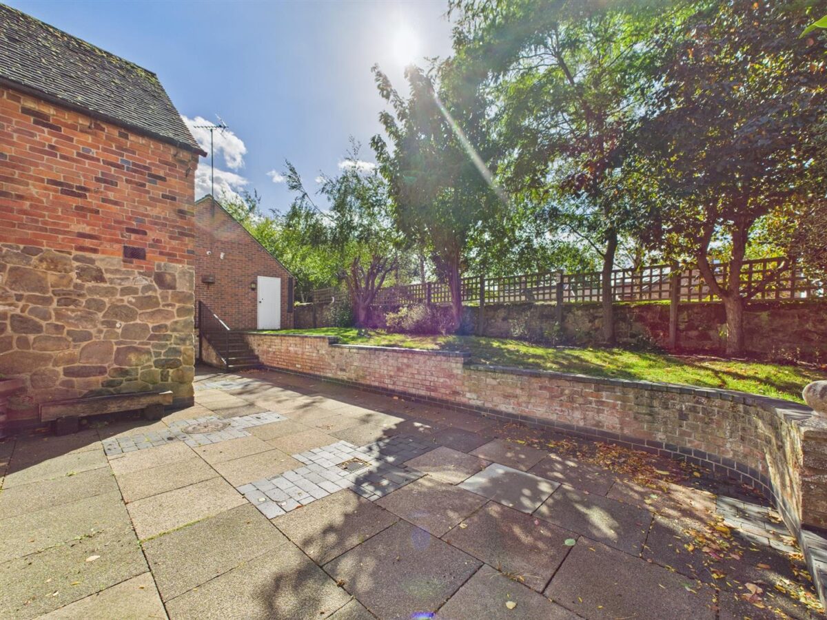 Elms Farm Cottage, Trent Lane, Kings Newton, DE73 8BT