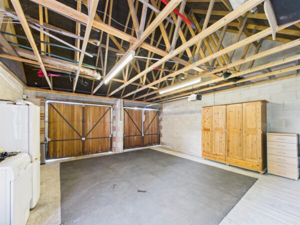 Elms Farm Cottage, Trent Lane, Kings Newton, DE73 8BT