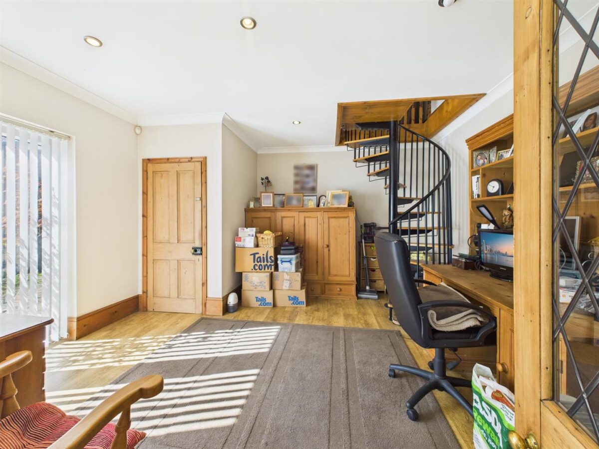 North Street, Melbourne, DE73 8FZ - Residential Or Redevelopment