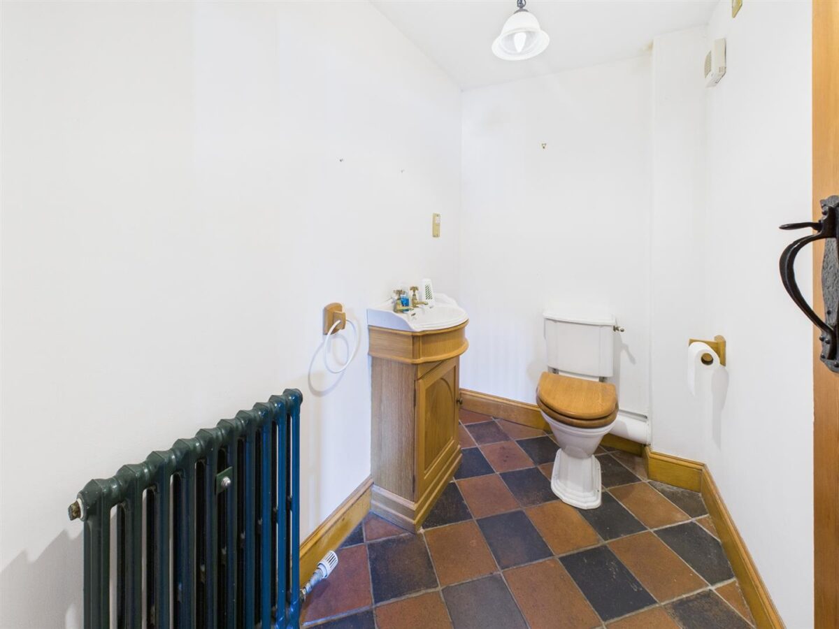 Elms Farm Cottage, Trent Lane, Kings Newton, DE73 8BT