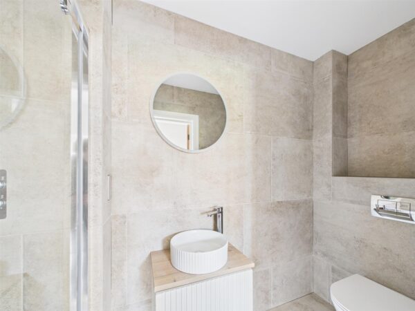 Acresford Road, Netherseal, DE12 8DT