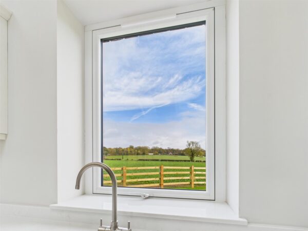 Acresford Road, Netherseal, DE12 8DT