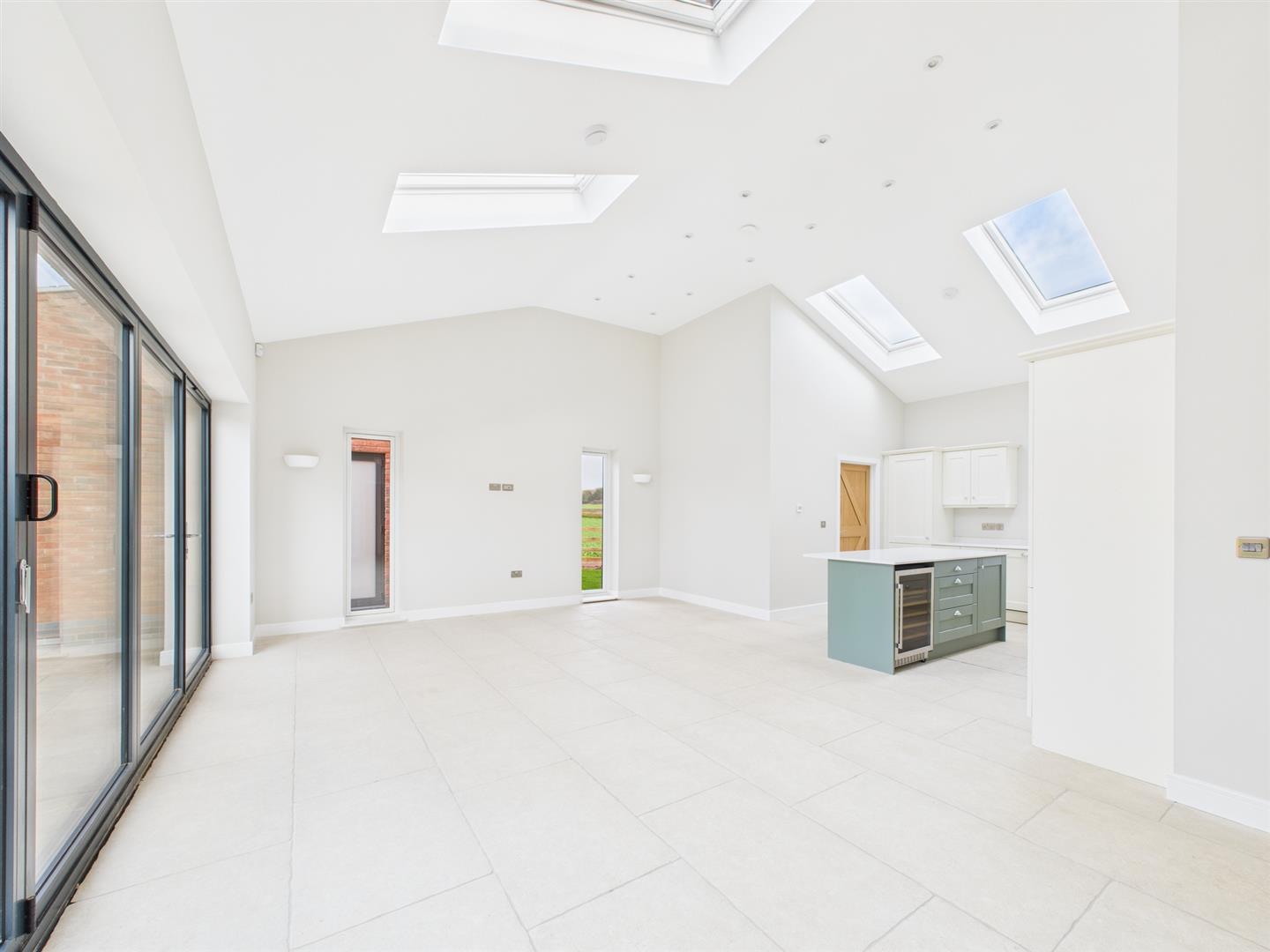 Acresford Road, Netherseal, DE12 8DT