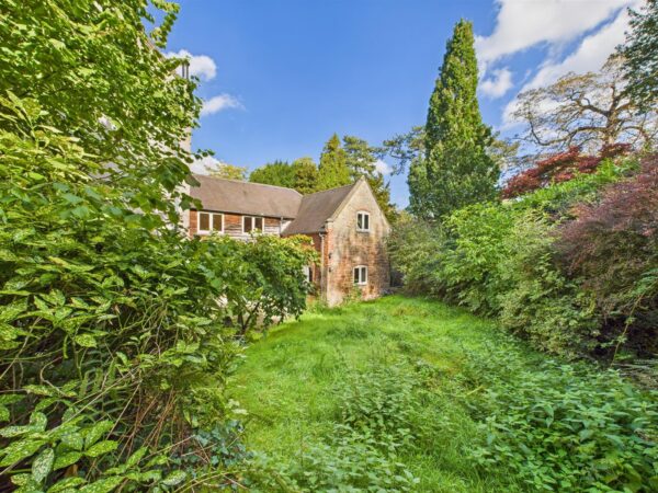 The Old Mill, Pool Road, Melbourne, DE73 8AA