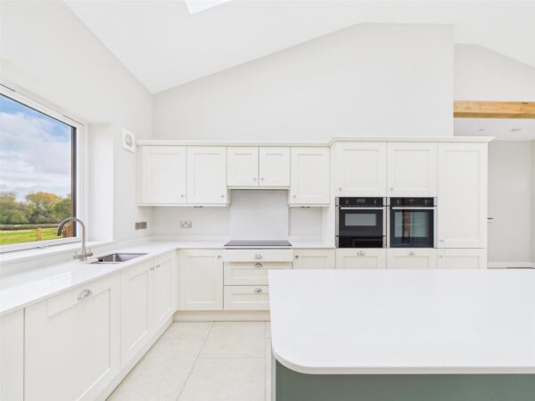 Acresford Road, Netherseal, DE12 8DT