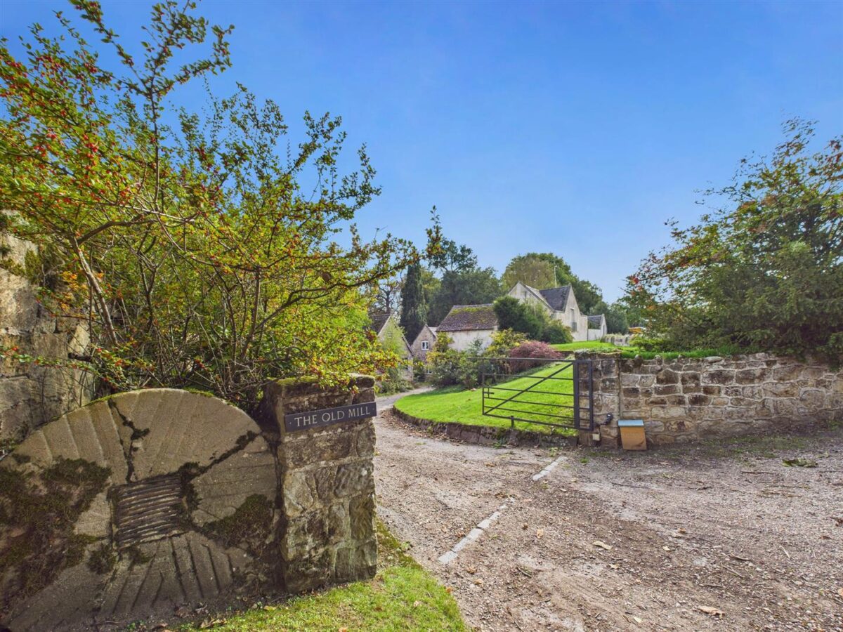 The Old Mill, Pool Road, Melbourne, DE73 8AA