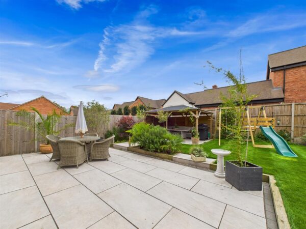 Priory Close, Breedon on the Hill, DE73 8LF