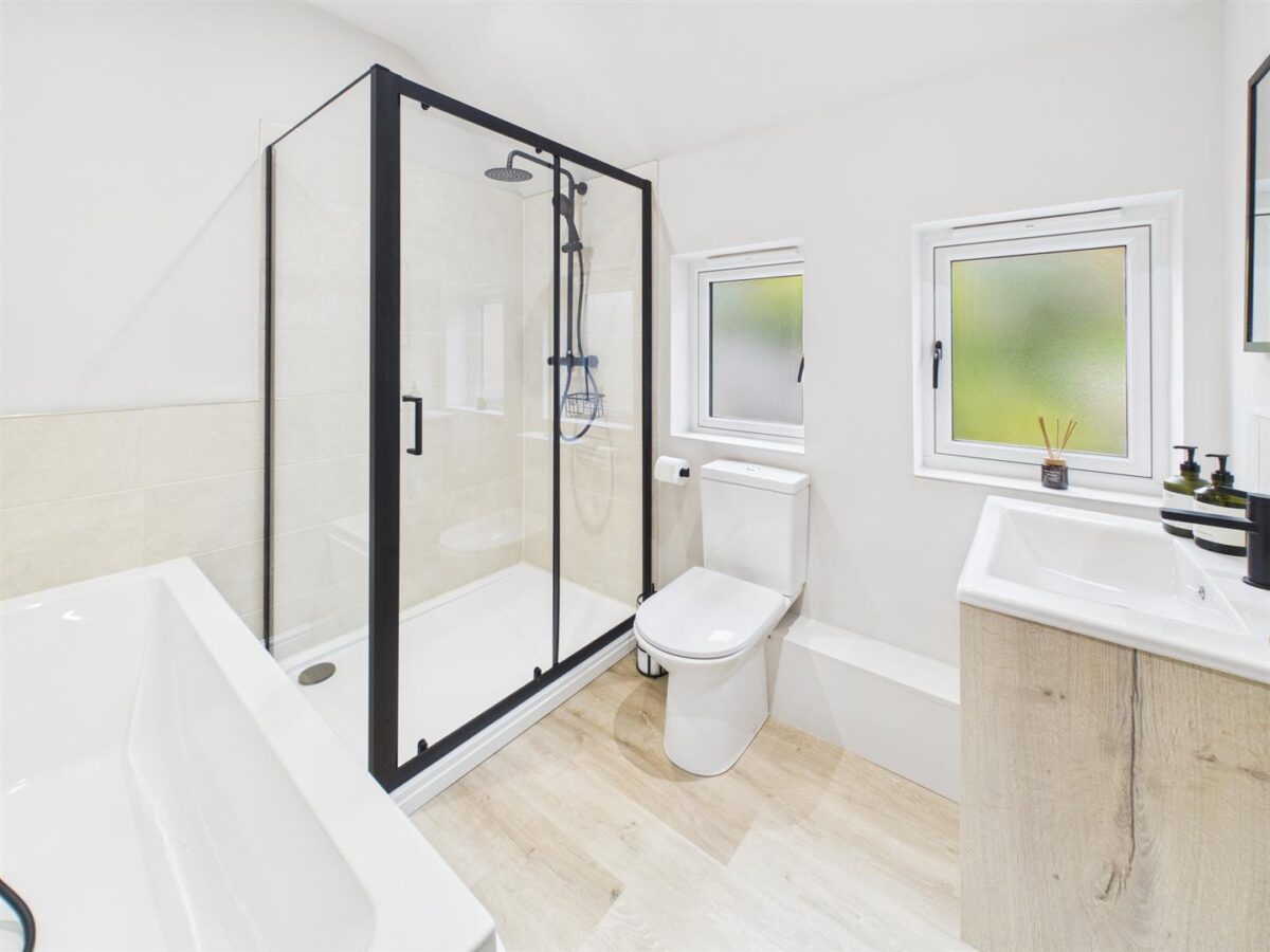 Monk Street, Tutbury, DE13 9NA