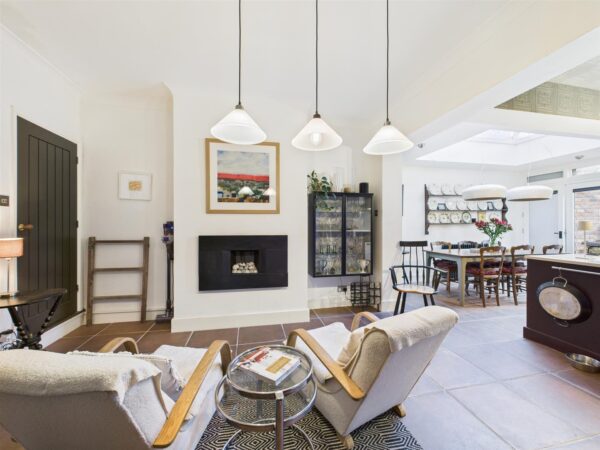 Victoria Street, Melbourne, DE73 8FQ